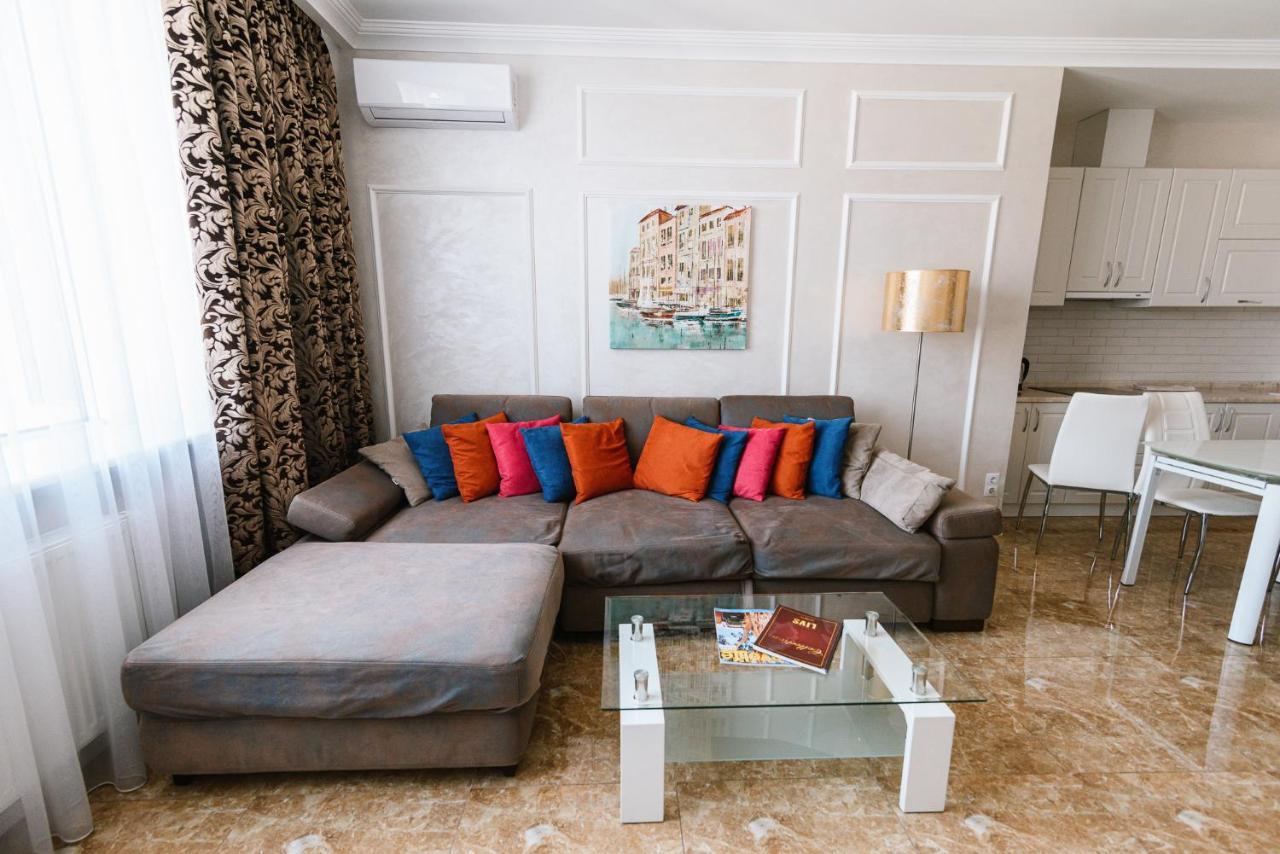 Luxury For Business & Pleasure Royal 2 Apartman Kijev Kültér fotó