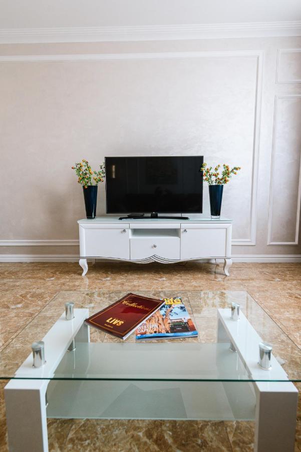 Luxury For Business & Pleasure Royal 2 Apartman Kijev Kültér fotó